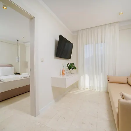 Aparthotel Synthea Chrysi Ammoudia