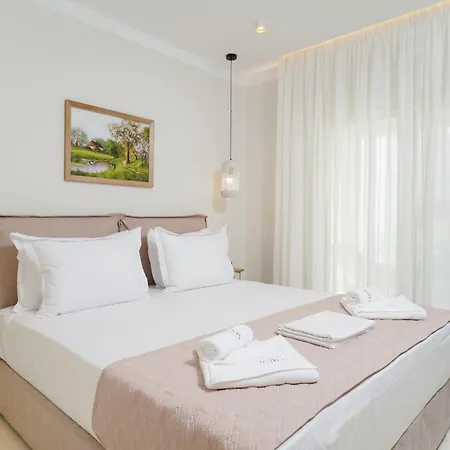 Aparthotel Synthea 4*