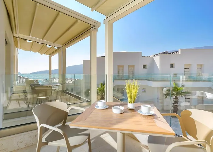 Synthea Aparthotel 4*